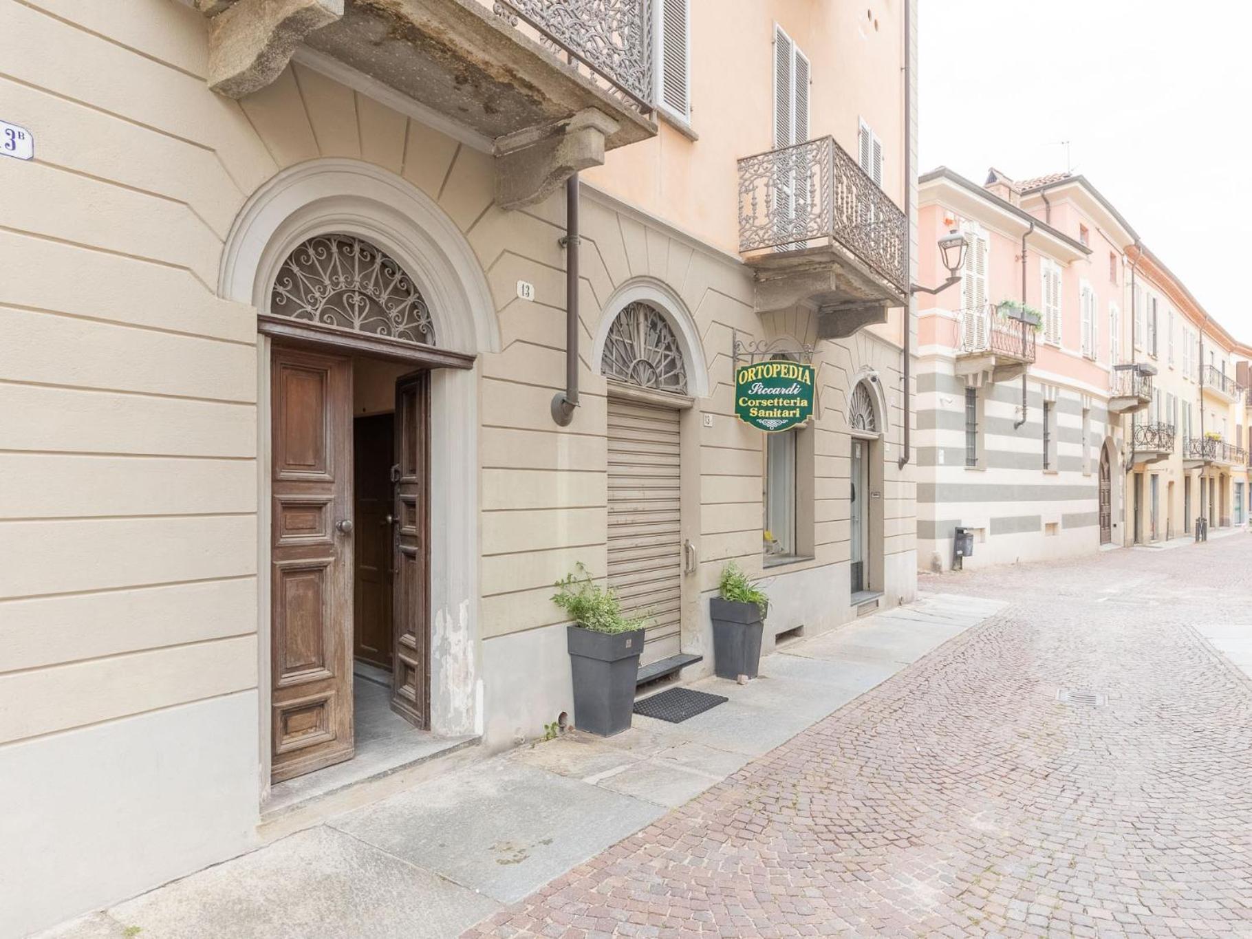 La Barricaia By Holiday World Alba  Exterior foto